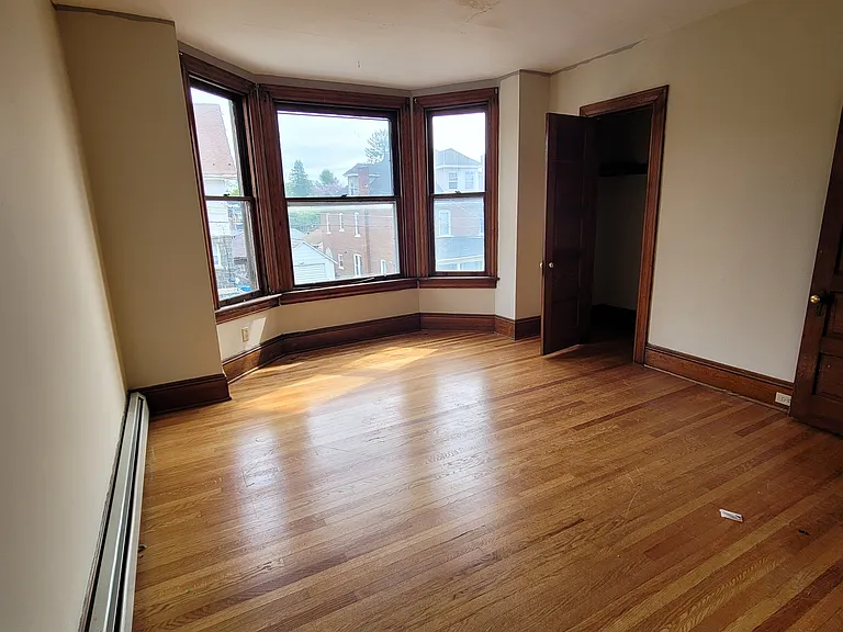 824 Tombler St — Photo 5