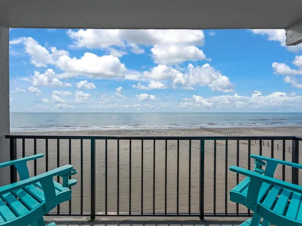 11949 Termini San Luis Pass Rd APT 303, Galveston, TX 77554
