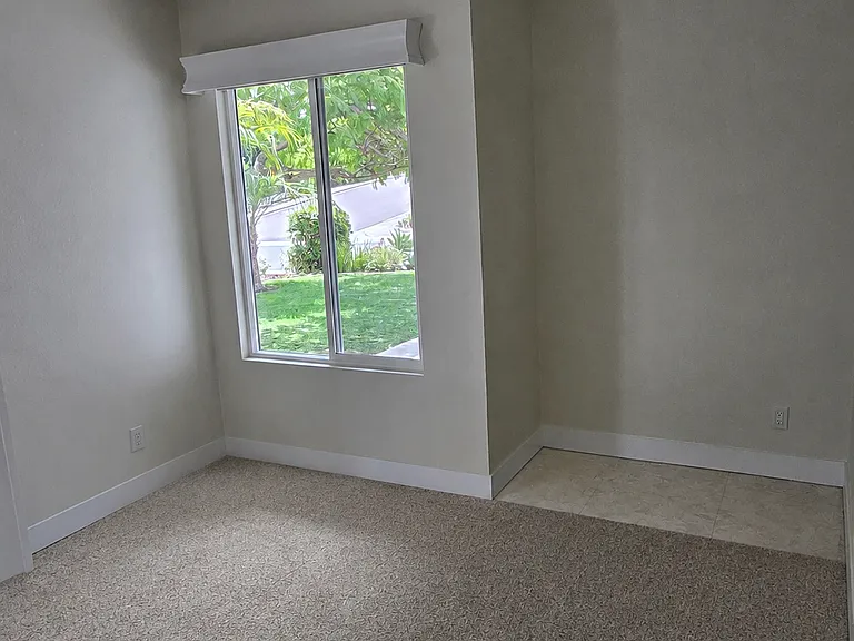 1736 Caliban Dr — Photo 11