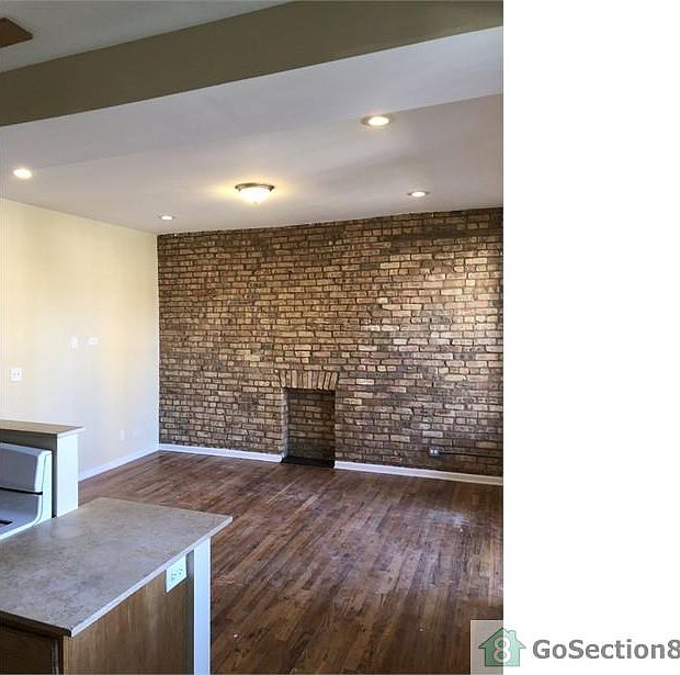 1st image of 6446 S Maryland Ave APT 1