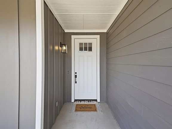 5th image of 808 Lavender Ct