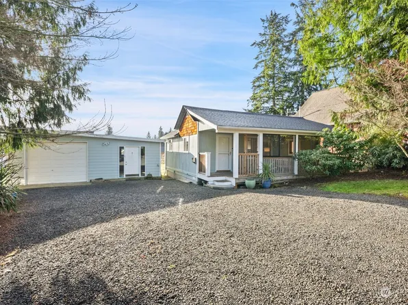 2535 NE Barnett Street, Bremerton, WA 98310