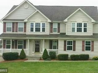 639 Holden Dr, Martinsburg, WV 25403