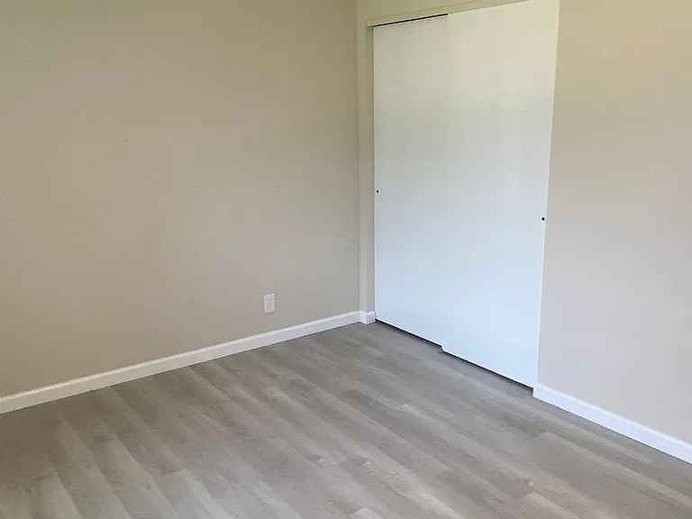 10944 Arctic Dr — Photo 10