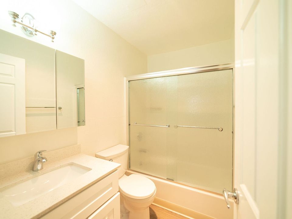 1st image of 561 Boden Way #18412634