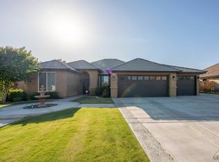 6005 Morovino Dr, Bakersfield, CA 93312