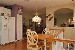 2nd image of 210 Rosehall Dr Unit 220