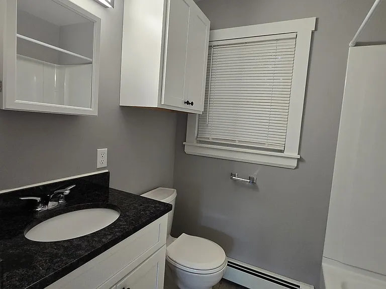 416 Old Claremont Rd #4 — Photo 5