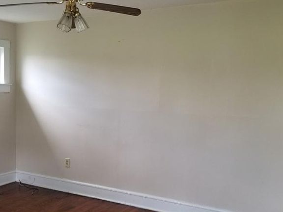 3rd image of 201 Blanton Dr