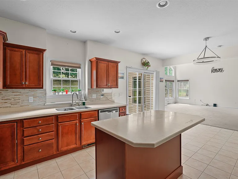 4295 Stone Creek Dr — Photo 13