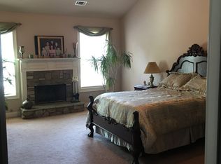 710 Lake Crest Dr, Jefferson, GA 30549