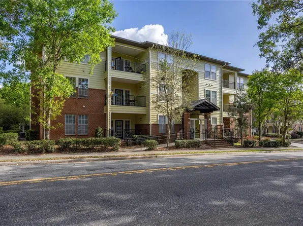 1245 SW 9th Rd APT 202, Gainesville, FL 32601