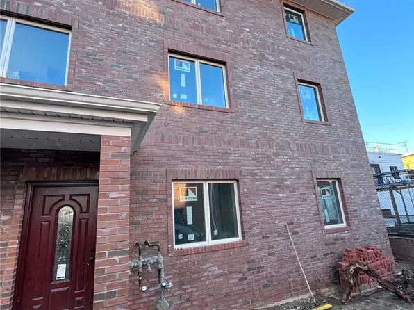 10-06 127 Street, College Point, NY 11356