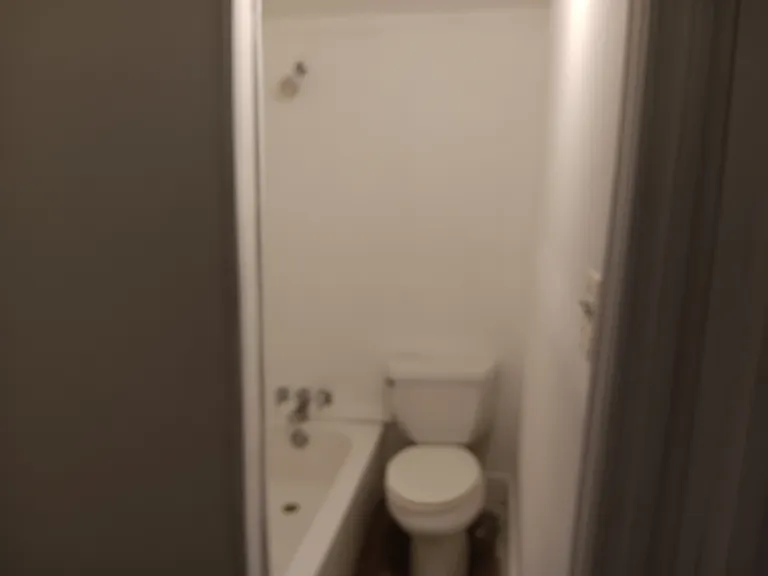 352 Court E — Photo 9