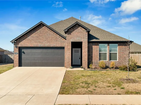 400 W Snow Bnd, Farmington, AR 72730