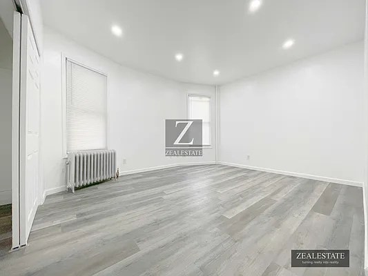 Rented by ZealEstate Group Inc | media 6