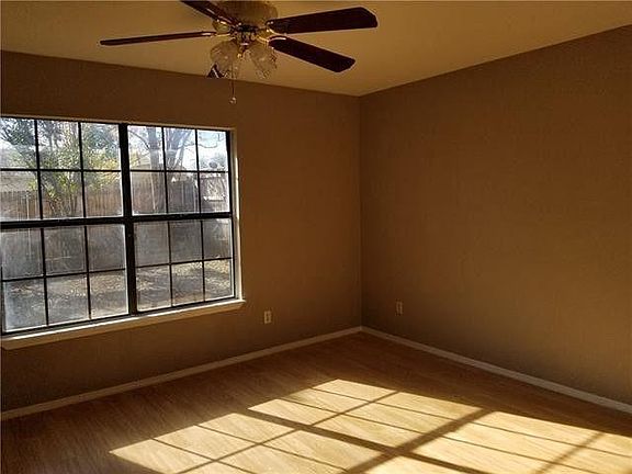 2nd image of 4212 Huckleberry Dr