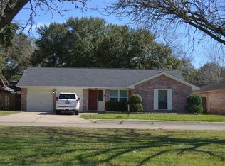2605 Burke Rd, Pasadena, TX 77502