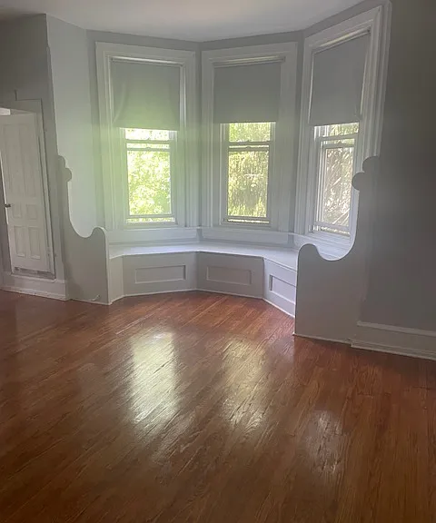 5 E 4th St #3 — Photo 11