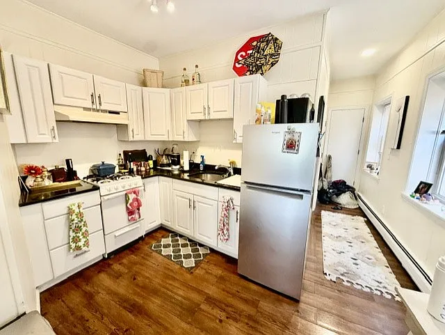 392 Commercial St #3 — Photo 7