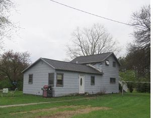 N8914 N Branch Rd, Hixton, WI 54635