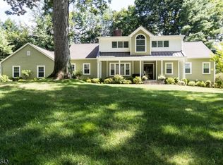 11 Wickham Way, Chatham, NJ 07928