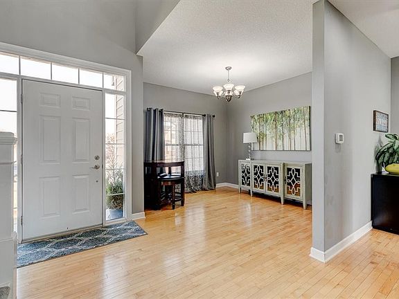 4th image of 5904 NW 92nd Ct