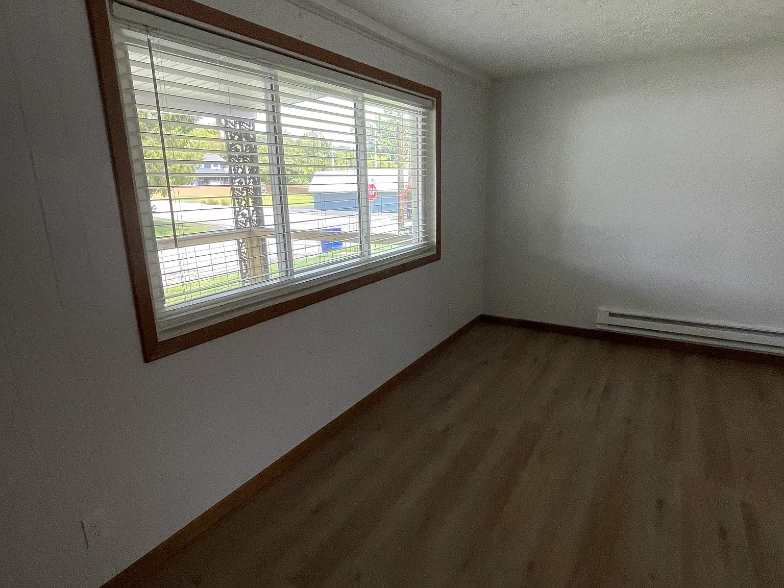 2 bed, 768 sqft, $1,200 — Photo 3
