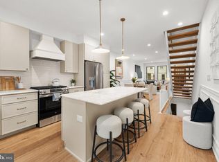 2240 Oakford St, Philadelphia, PA 19146