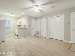 802 Stanford St APT 8, Houston, TX 77019
