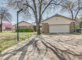 11100 E Friendly Ln, Midwest City, OK 73130