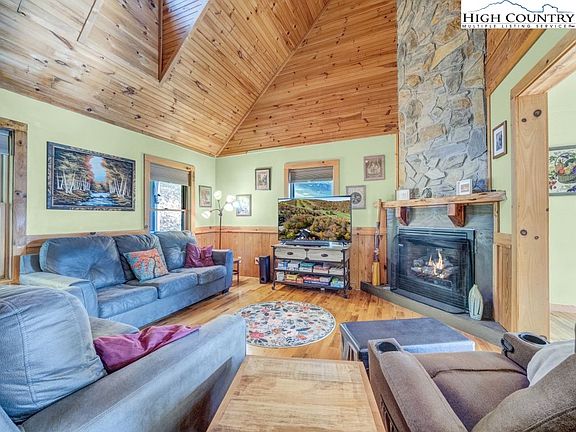 16th image of this home
