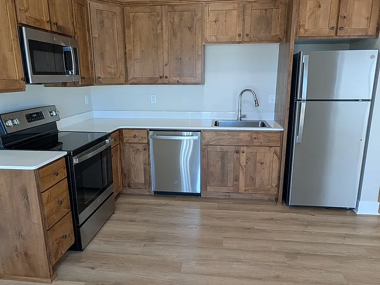 109 Hillcrest Ave — Photo 10