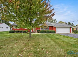 1409 Flechtner Rd, Fostoria, OH 44830