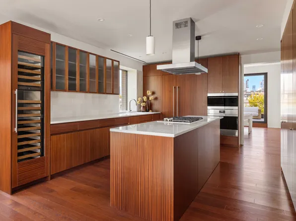 83 Thompson Street image 13 of 31