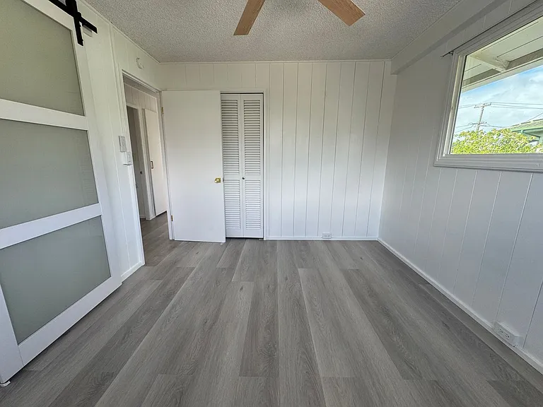 2326 Rose St — Photo 13