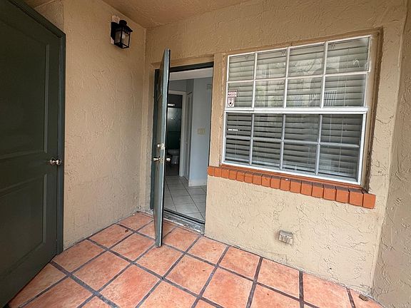 3rd image of 334 SW 86th Ave APT 108