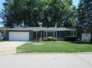 2611 Manor St, Waterloo, IA 50702