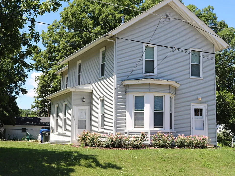 1206 Bridge Ave #2