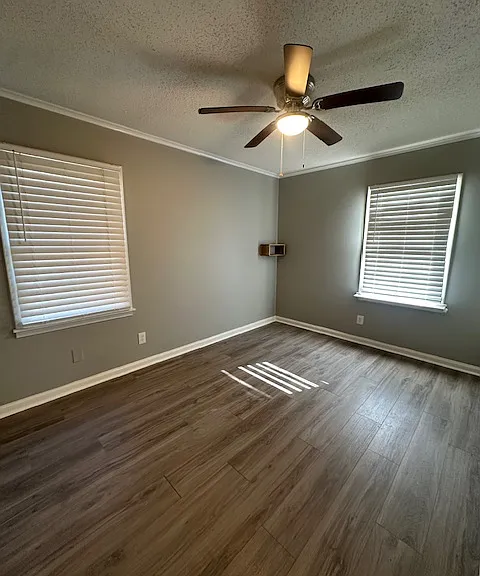 5089 Hampshire Ave — Photo 11