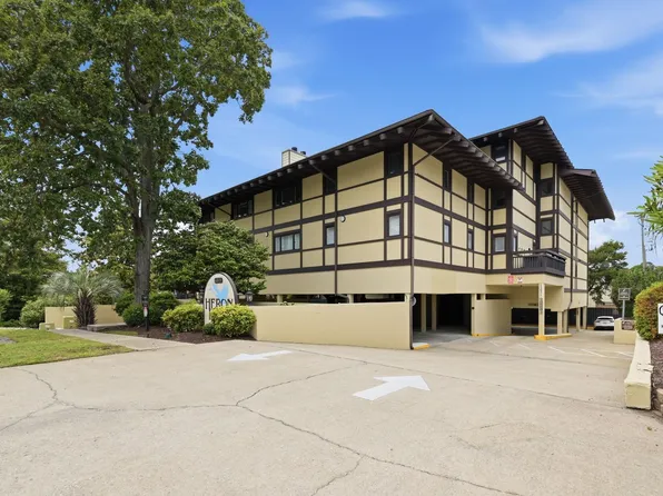 6813 Porcher Dr. #13, Myrtle Beach, SC 29572