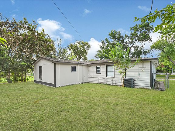 4th image of 6511 Belmark St