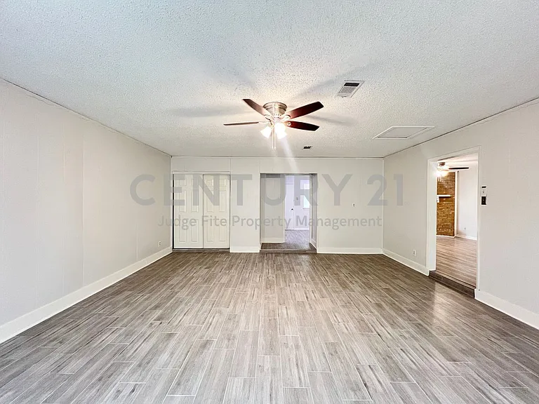 2121 Spanish Trl — Photo 8