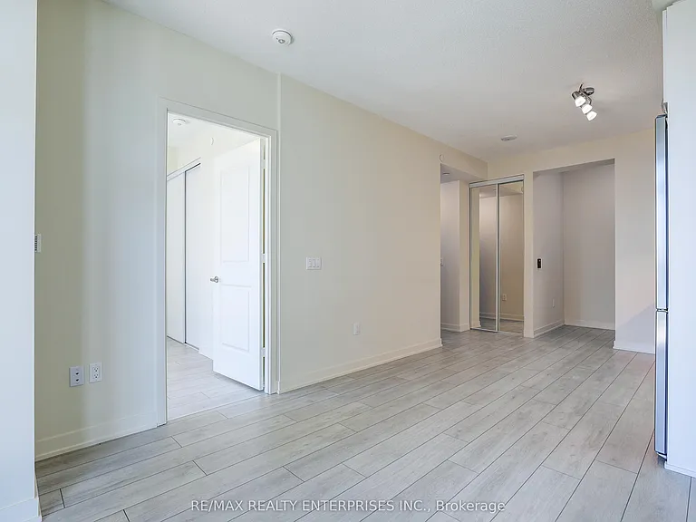 38 Annie Craig Dr #3707 — Photo 10