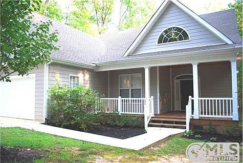 1st image of 226 Shadow Rock Dr