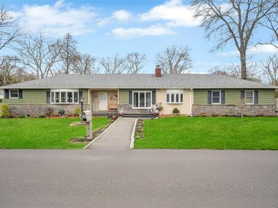 33 Wills Avenue, Mastic, NY, 11950