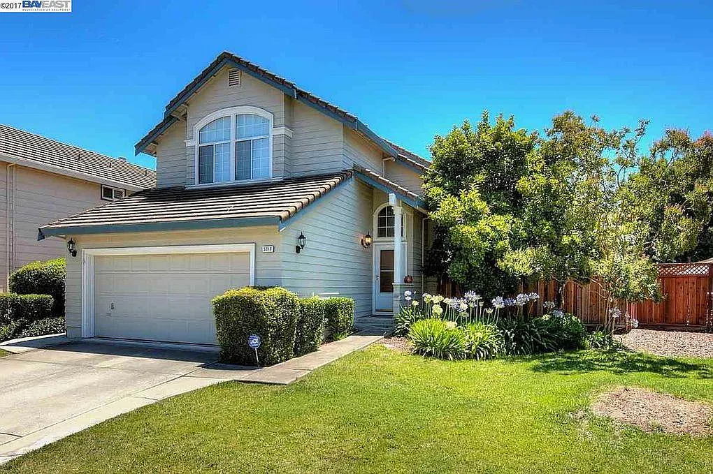 Building Photo - 5319 Starflower Way