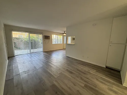 Floor plan 104