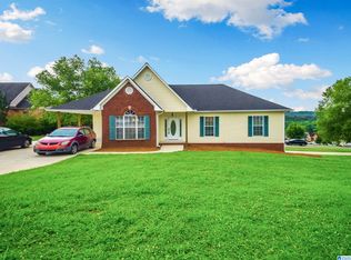 208 Greystone Dr, Oneonta, AL 35121