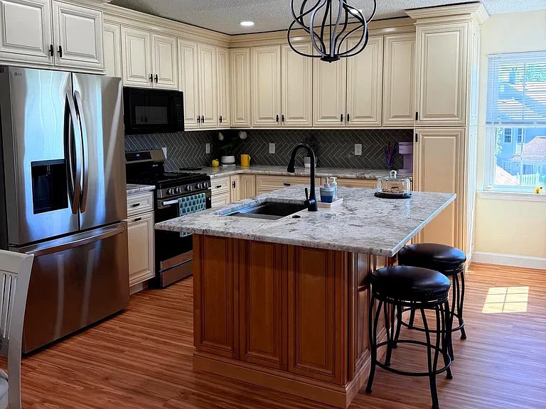 543 Cedar Hollow Dr — Photo 8